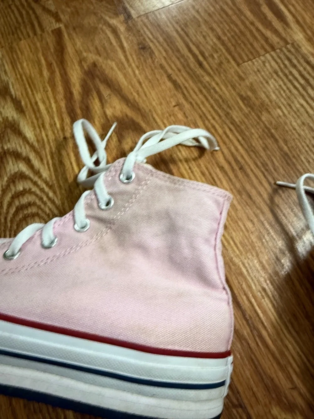 Pink Converse High Top Sneakers Juniors Size 3